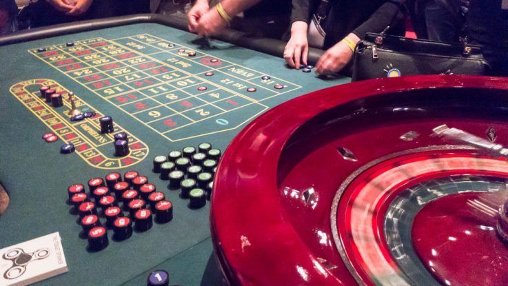 پاکستان میں 97 PKR کا آن لائن کیسینو سیکشن کھولیں۔
